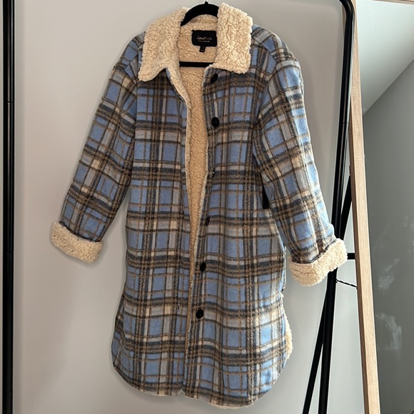 Sweet Rain Jackets & Blazers - NWT SWEET RAIN | young contemporary | blue plaid Sherpa coat | women’s Small